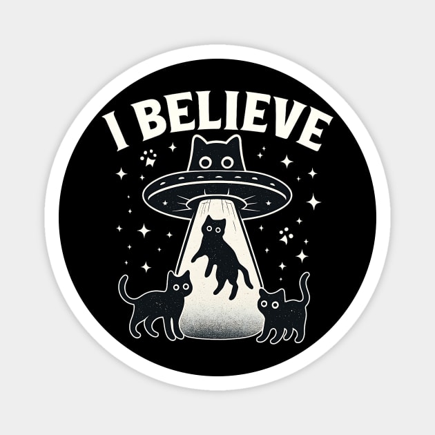 Funny Cat UFO Cute Kitty Space Spaceship Alien Aesthetic Magnet by SAMY
